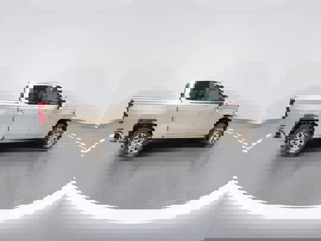 Used 2021 Chevrolet Silverado 1500 LT w/ Z71 Off-Road Package image 9