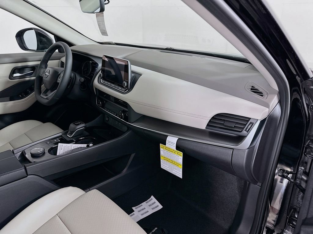 New 2026 Nissan Rogue SV image 37