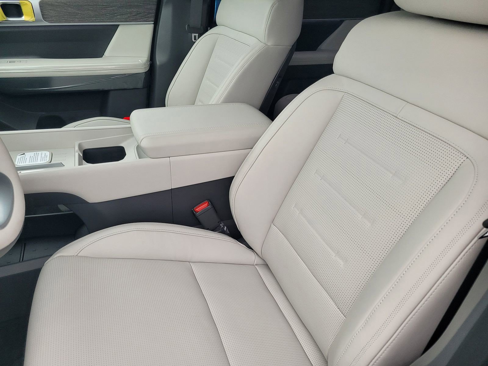 New 2026 Hyundai Santa Fe Calligraphy image 12