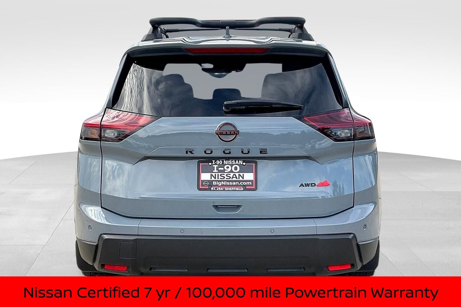 Certified 2025 Nissan Rogue SV image 7