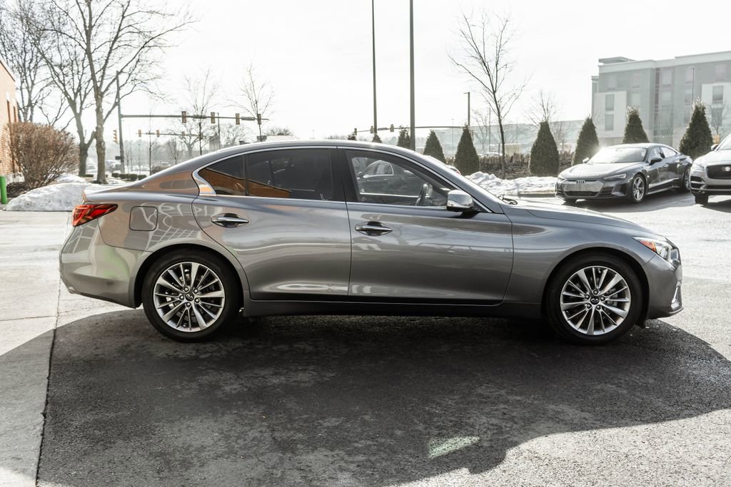 Used 2021 INFINITI Q50 Luxe image 3