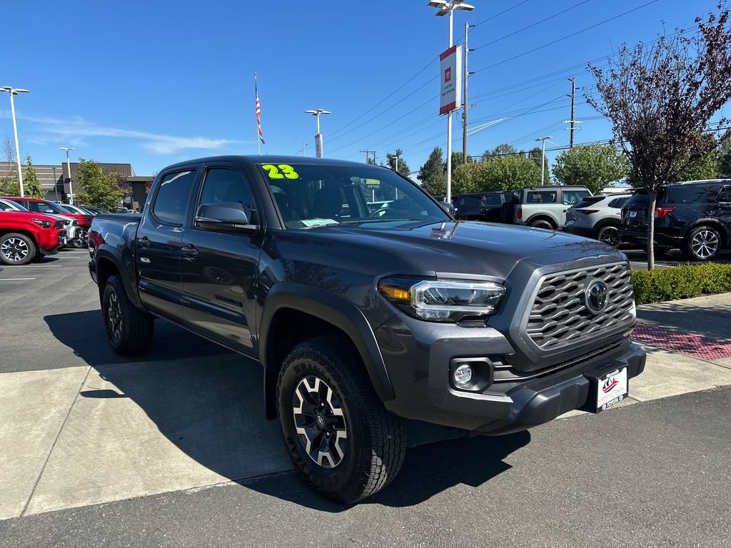 Certified 2023 Toyota Tacoma TRD Off-Road w/ Technology Package AWD/4WD image 7