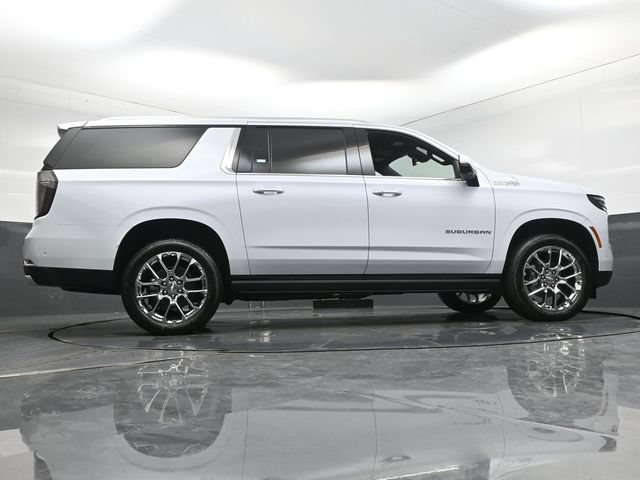 New 2026 Chevrolet Suburban High Country AWD/4WD image 32
