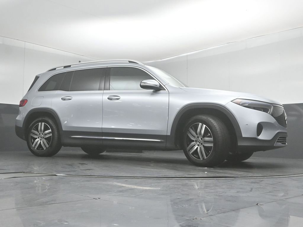 Used 2024 Mercedes-Benz EQB 300 4MATIC w/ Winter Package image 39