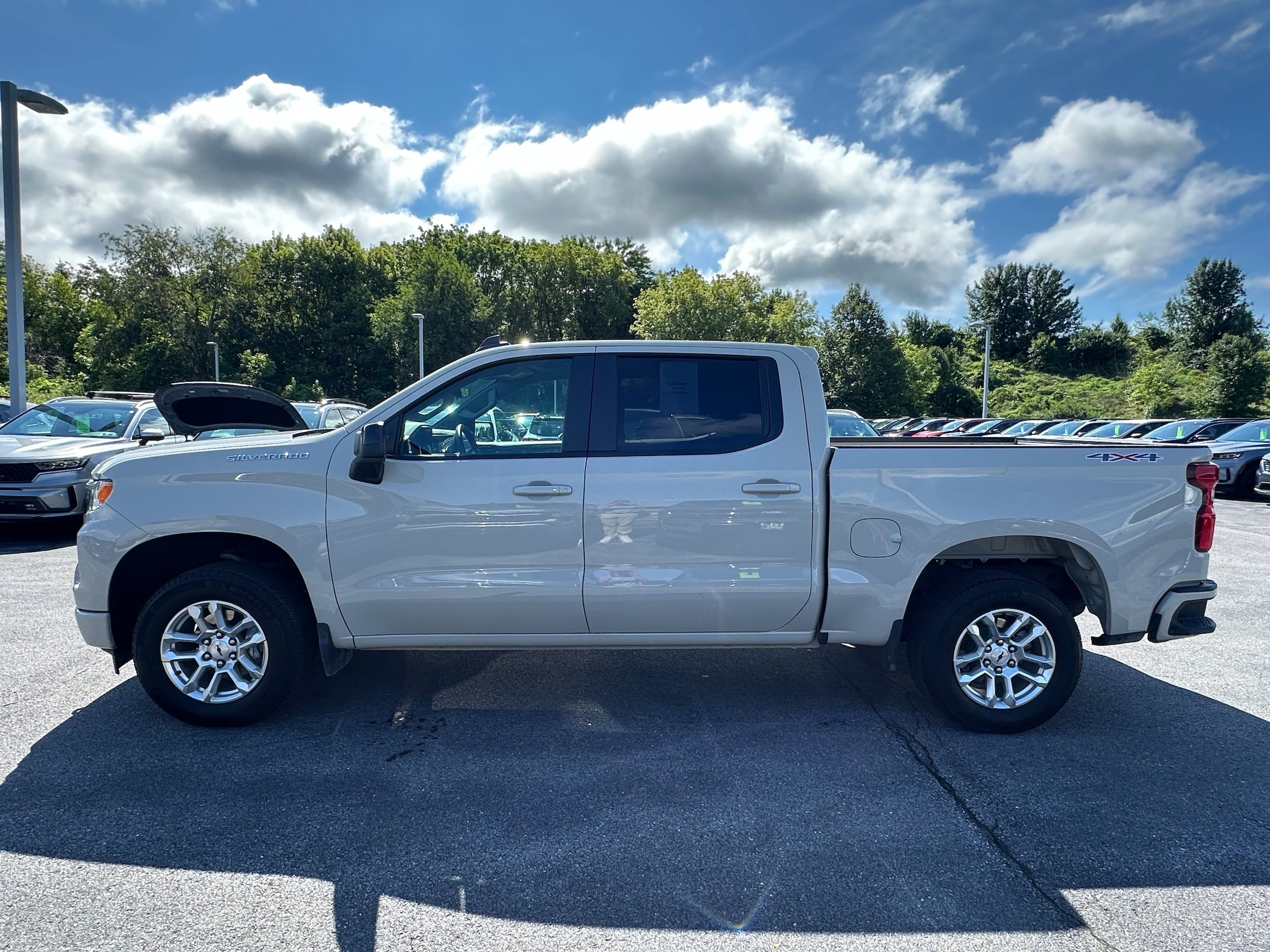 Used 2026 Chevrolet Silverado 1500 RST AWD/4WD image 8