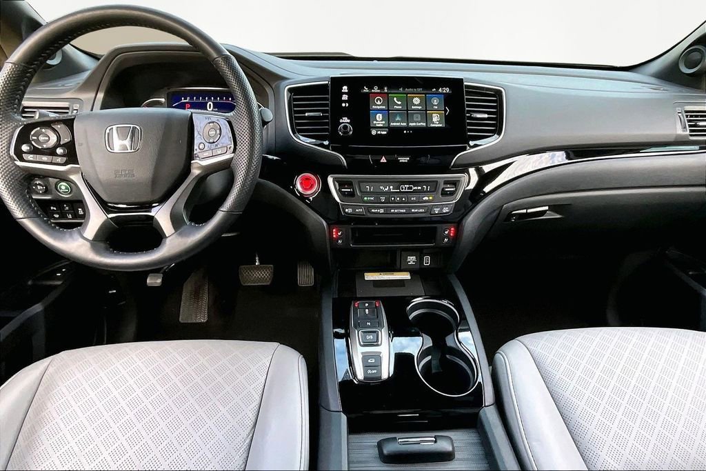 Used 2023 Honda Passport Elite image 8