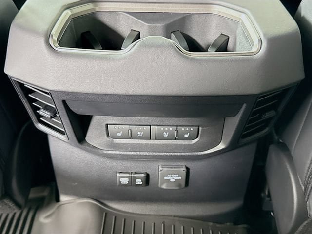 New 2026 Toyota Tundra Platinum AWD/4WD image 25