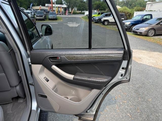 Used 2005 Toyota 4Runner Limited AWD/4WD image 6