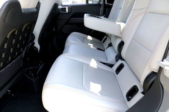 Used 2022 Jeep Gladiator Mojave w/ LED Lighting Group AWD/4WD image 23