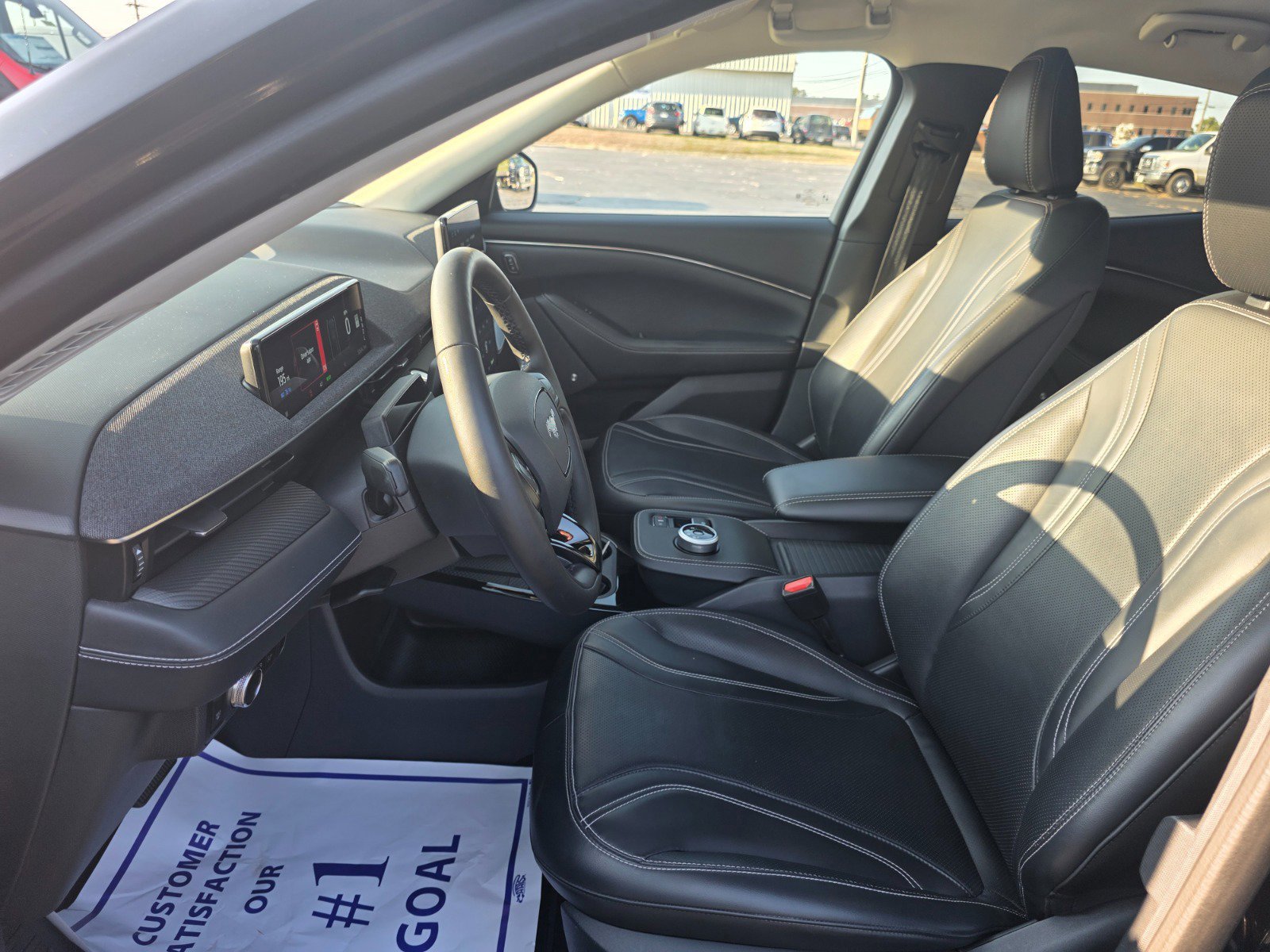 Used 2021 Ford Mustang Mach-E Premium image 7