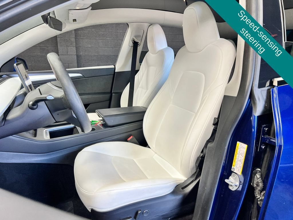Used 2023 Tesla Model Y Long Range AWD/4WD image 7