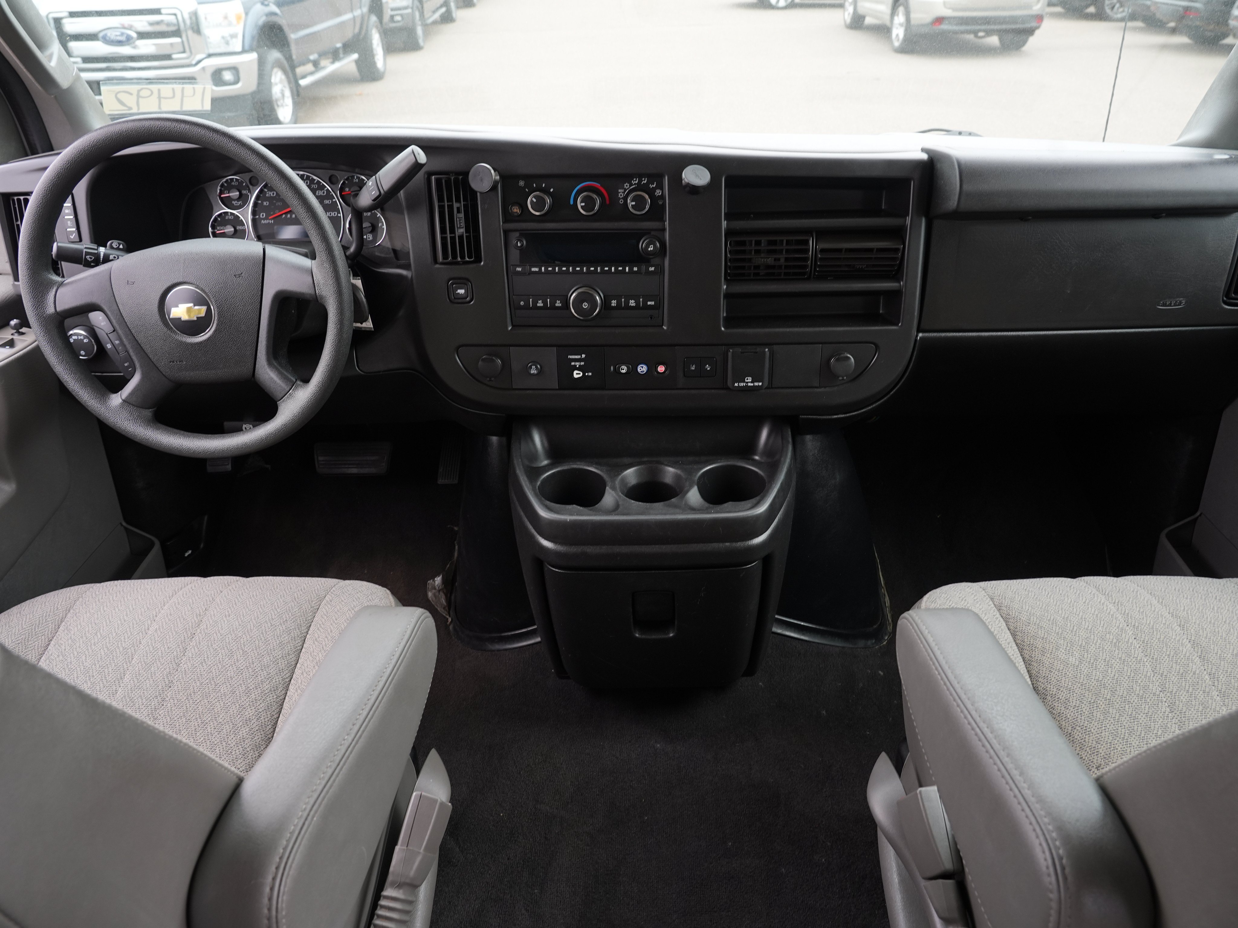 Used 2019 Chevrolet Express 3500 LT w/ LT Preferred Equipment Group RWD image 27
