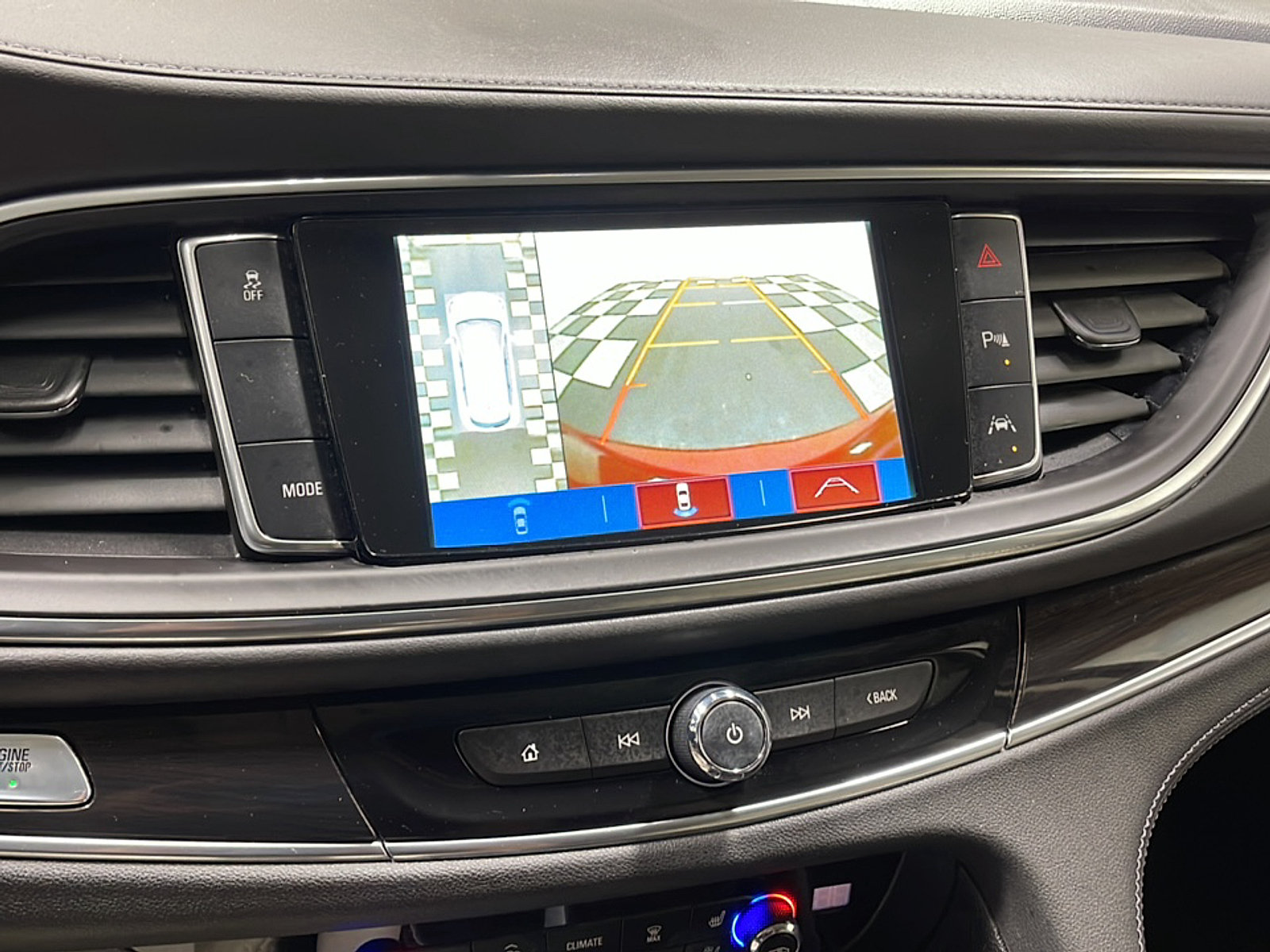 Used 2019 Buick Enclave Premium w/ Trailering Package, 5000 lbs. FWD image 9