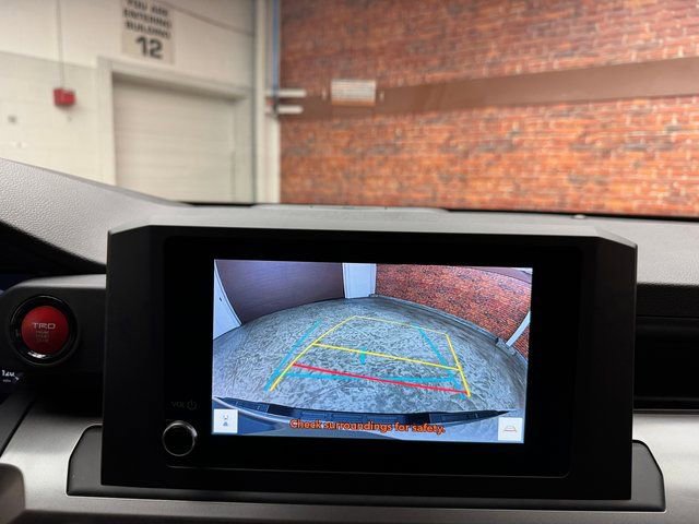 Used 2024 Toyota Tacoma TRD Off-Road w/ TRD Off Road Upgrade Package image 21