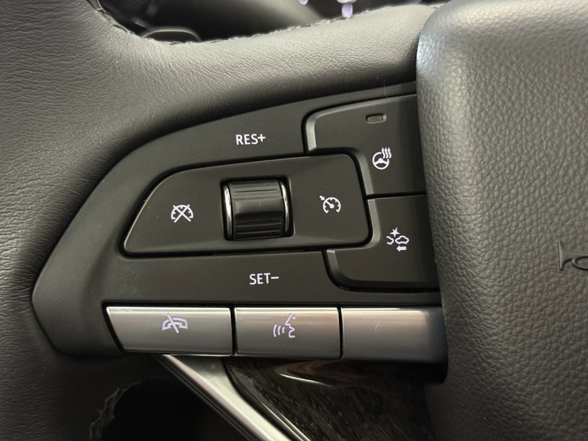 Used 2024 Cadillac XT6 Premium Luxury w/ Technology Package image 51