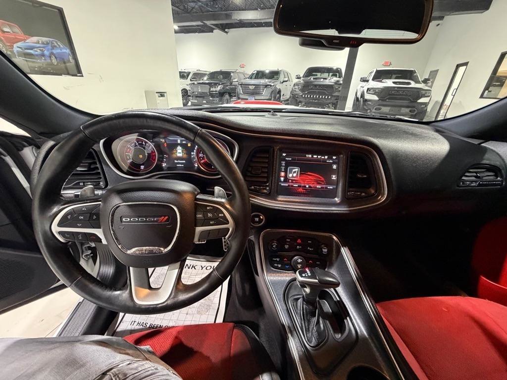 Used 2016 Dodge Challenger R/T Plus RWD image 16