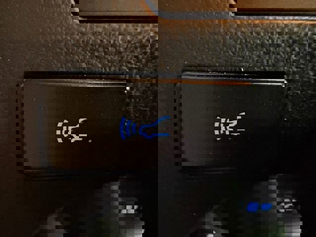 Used 2018 Toyota RAV4 SE w/ Power Extra Value Package image 15