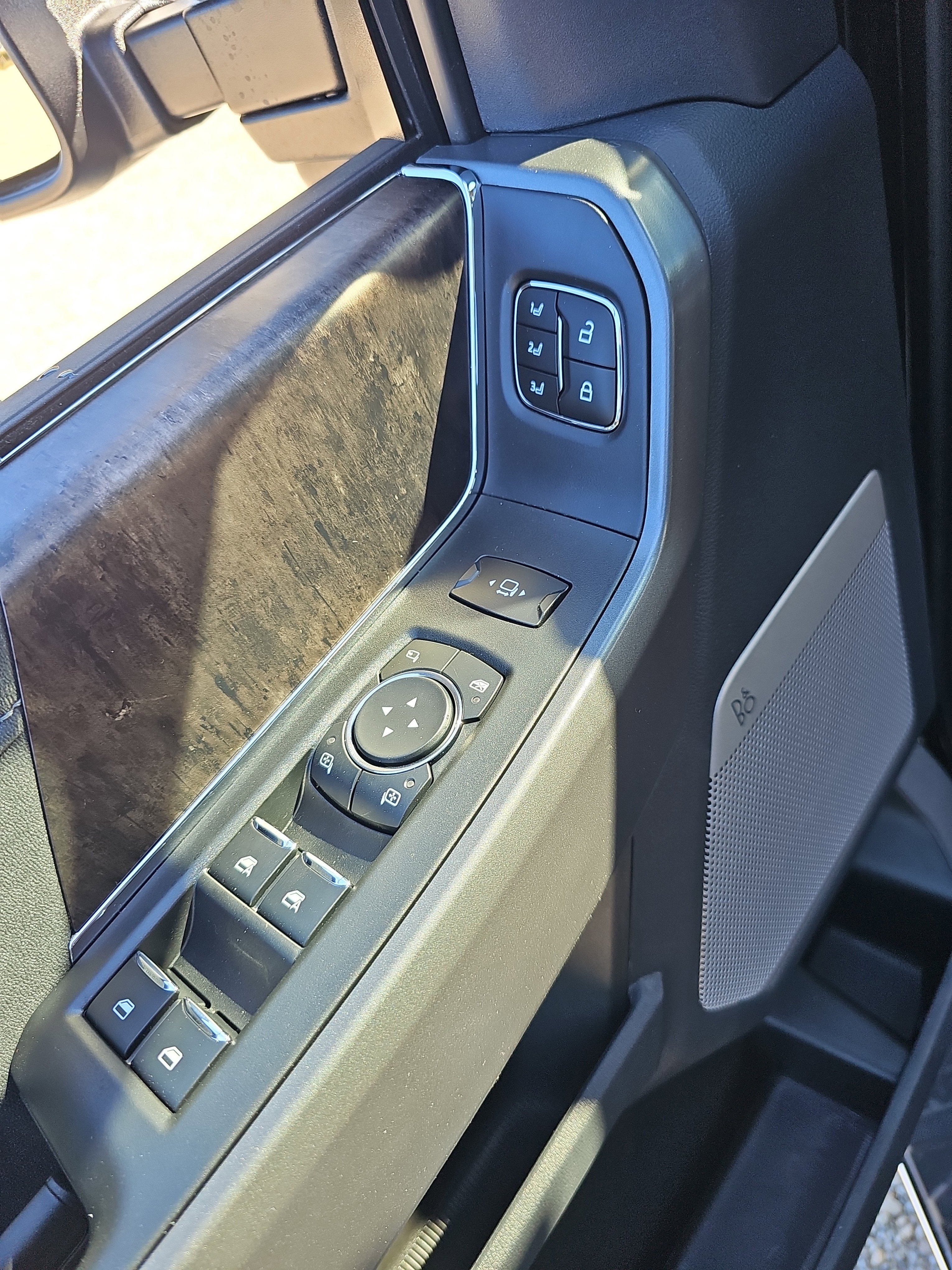 New 2026 Ford F350 Lariat image 17