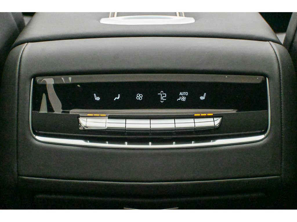 New 2026 Cadillac Escalade ESV Platinum Sport w/ LPO, ONYX Package AWD/4WD image 19