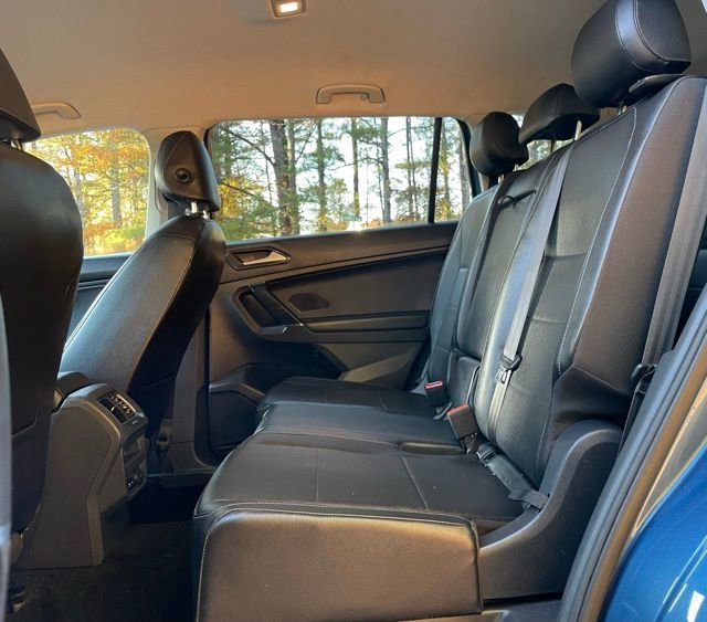 Used 2018 Volkswagen Tiguan SE FWD image 15