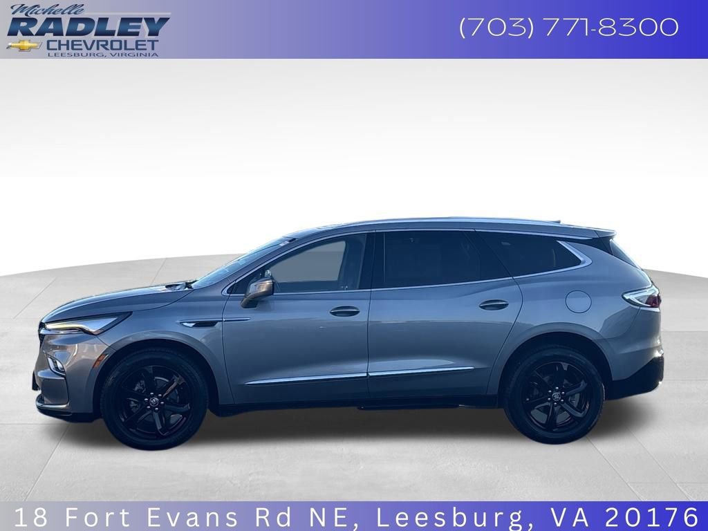 Used 2023 Buick Enclave Essence w/ Experience Buick Package image 2