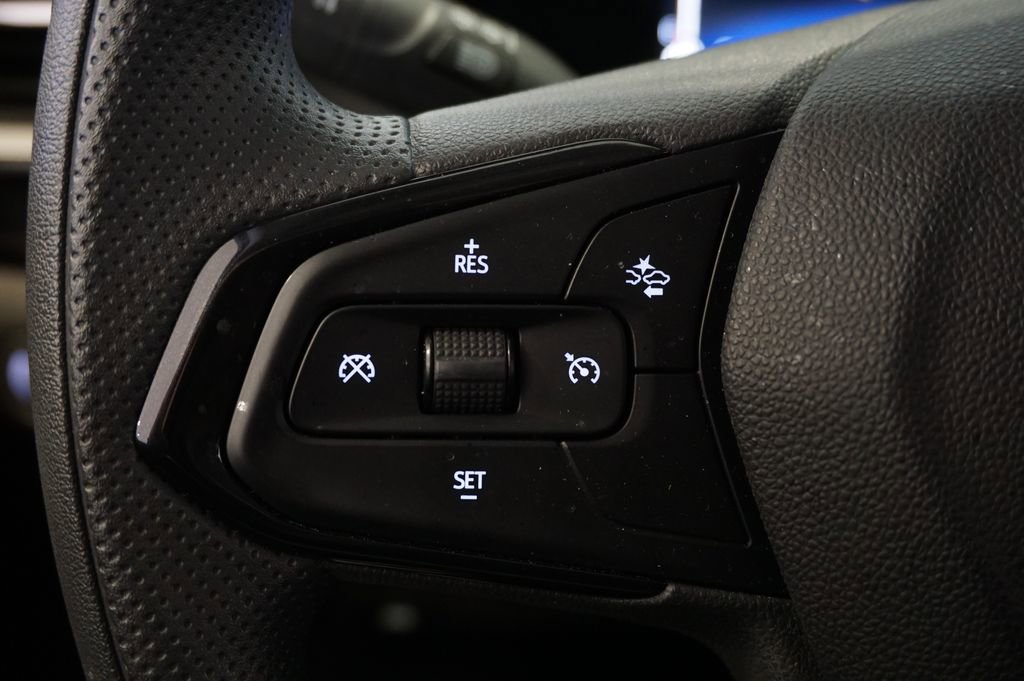 Certified 2025 Chevrolet TrailBlazer LS w/ LS Convenience Package image 20