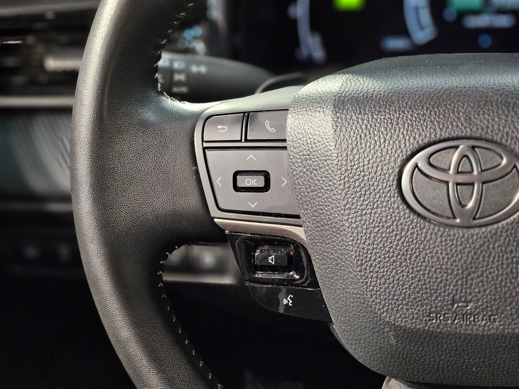 Used 2025 Toyota Camry SE image 27