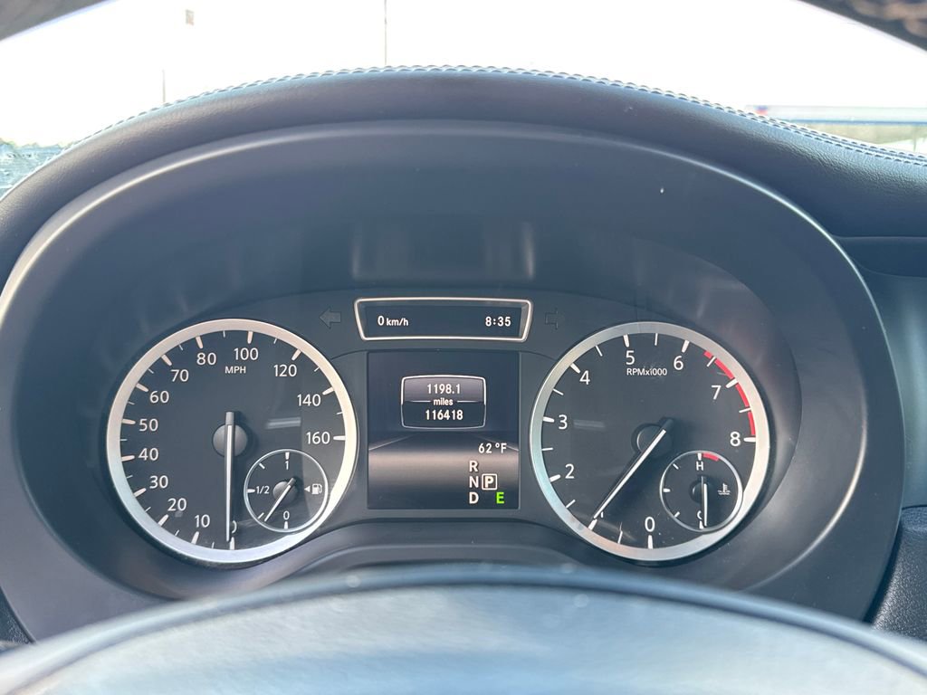 Used 2018 INFINITI QX30 Sport w/ Sport Leather Package image 15