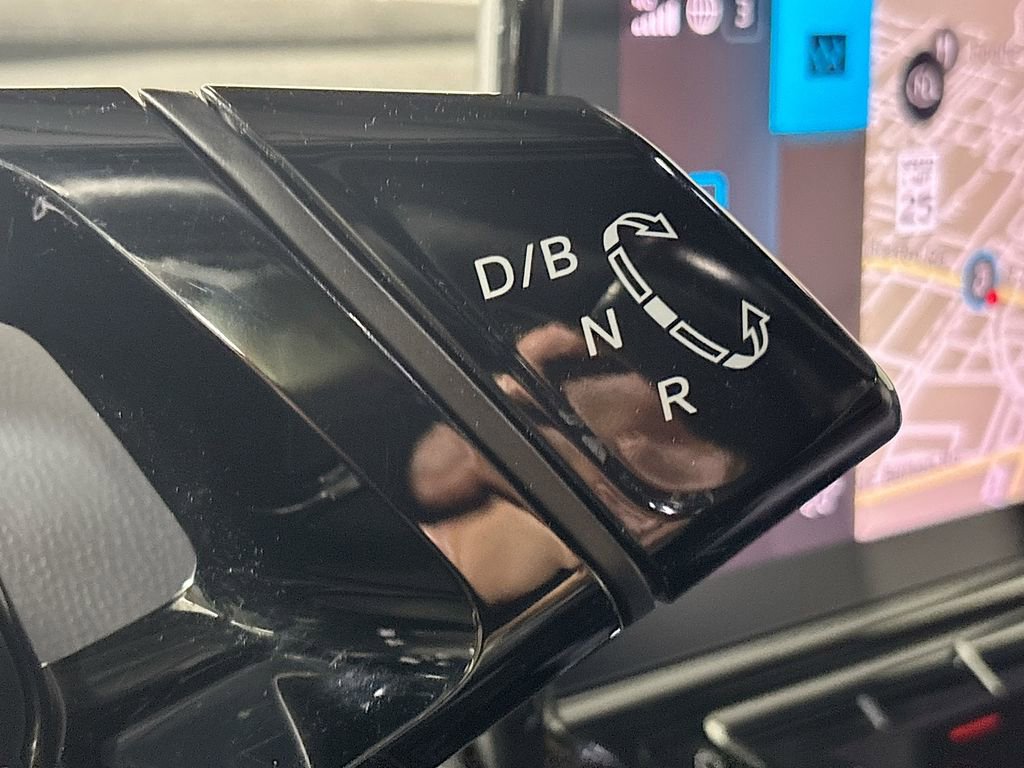 Used 2021 Volkswagen ID.4 Pro S image 19