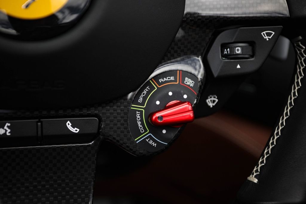 Certified 2023 Ferrari Portofino M image 34