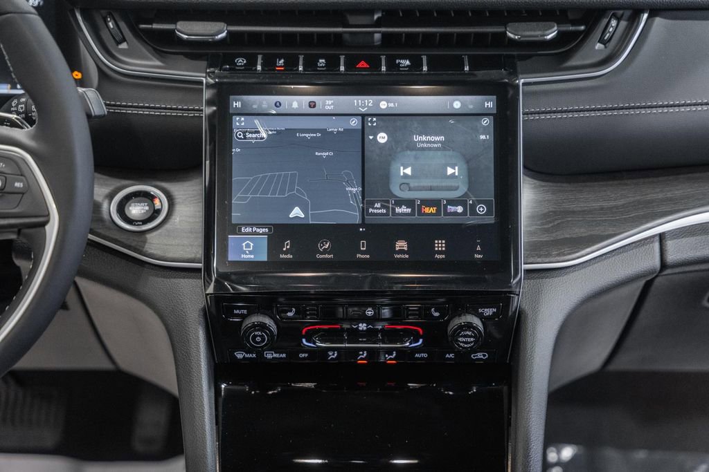 New 2025 Jeep Grand Cherokee Limited image 21