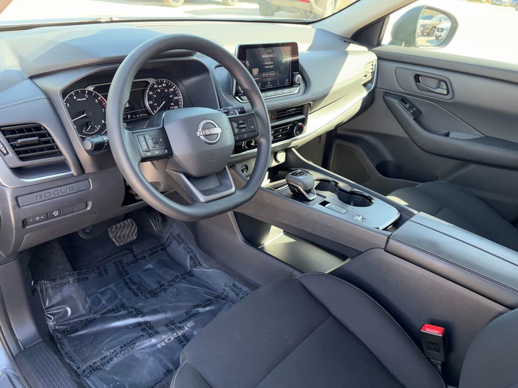 Used 2026 Nissan Rogue S image 8
