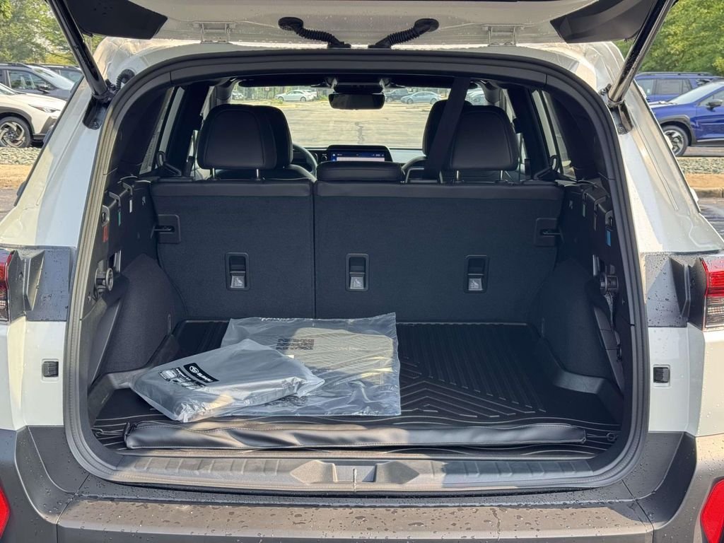 New 2026 Subaru Outback Premium AWD/4WD image 12