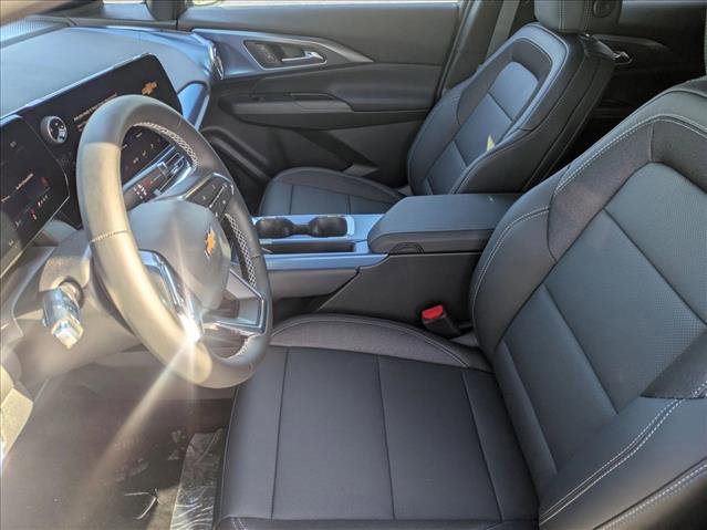 New 2026 Chevrolet Equinox EV LT image 3