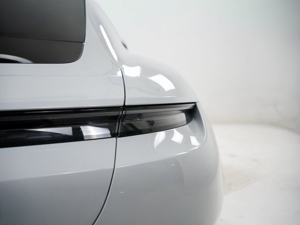 Certified 2022 Porsche Taycan 4S w/ Premium Package image 12