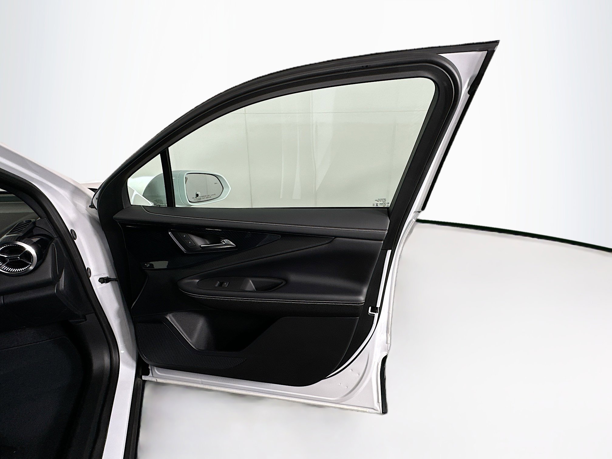 Used 2024 Chevrolet Blazer EV LT AWD/4WD image 31