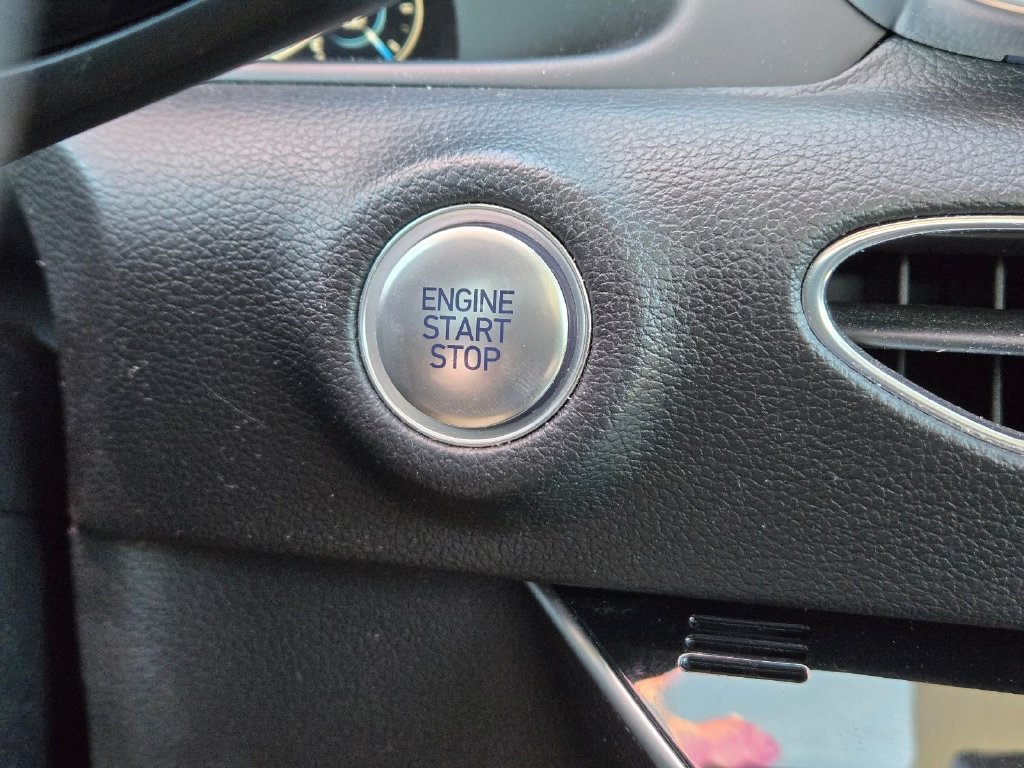 Used 2021 Hyundai Sonata Limited FWD image 27