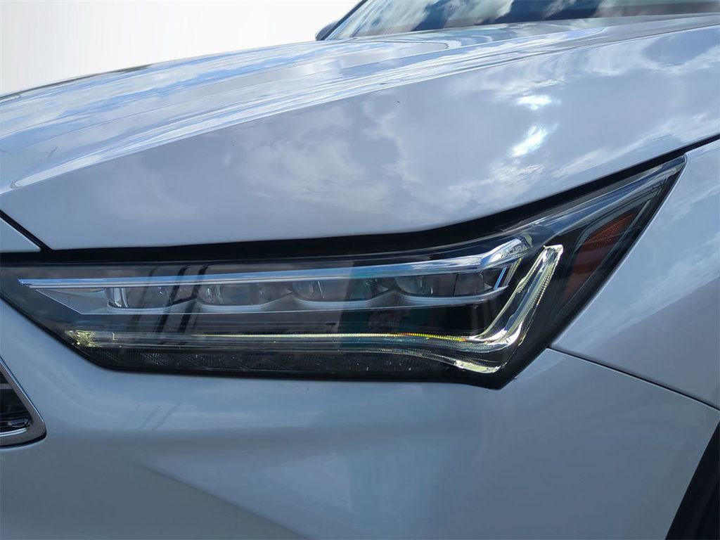 Used 2025 Acura MDX SH-AWD image 10