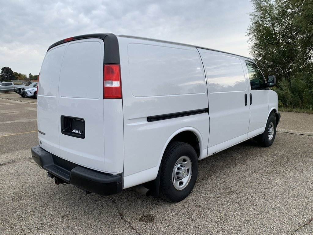 Used 2021 Chevrolet Express 2500 w/ Communications Package image 3