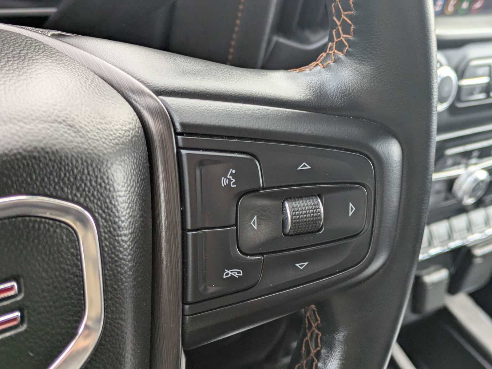 Used 2023 GMC Sierra 3500 AT4 w/ AT4 Preferred Package image 26