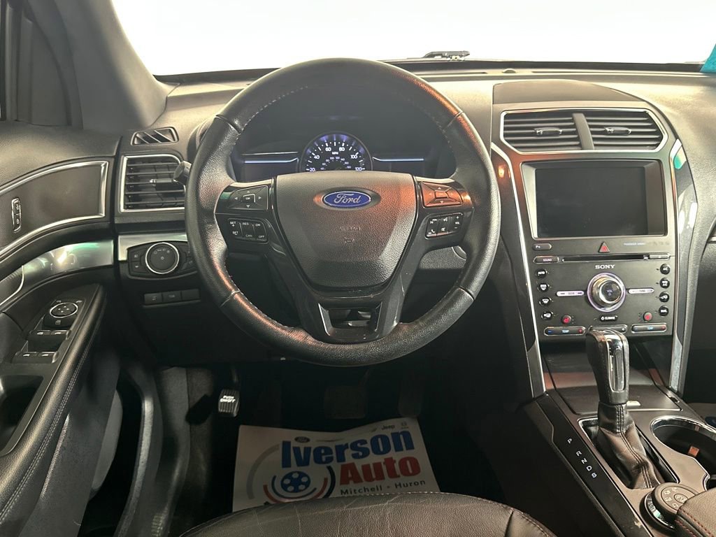 Used 2018 Ford Explorer Sport image 26