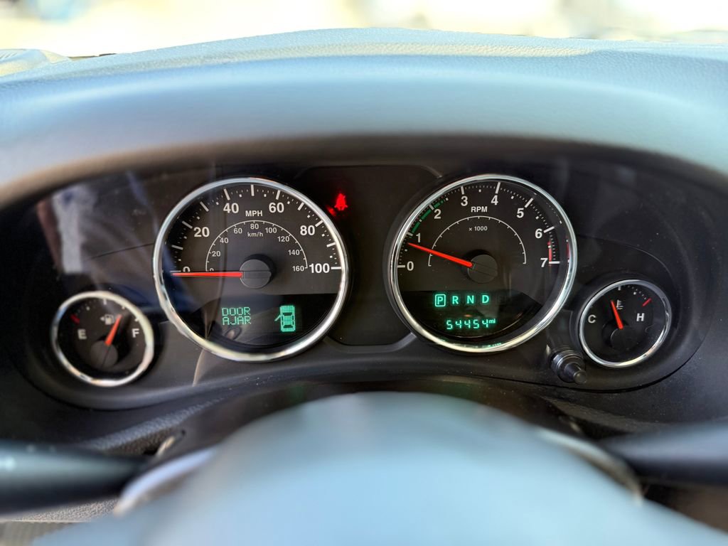 Used 2016 Jeep Wrangler Sport AWD/4WD image 7