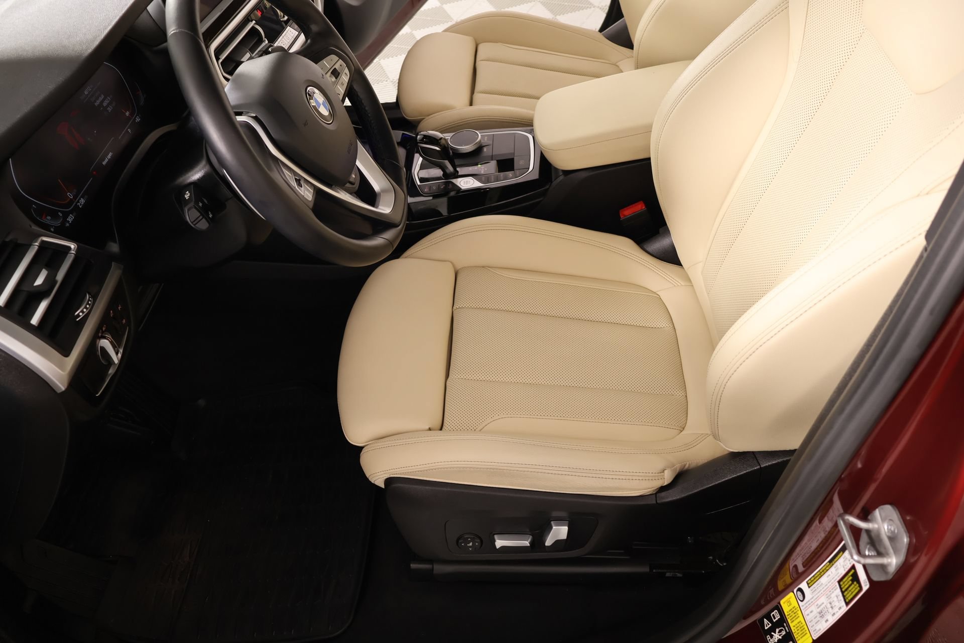 Used 2023 BMW X3 xDrive30i w/ Premium Package AWD/4WD image 12