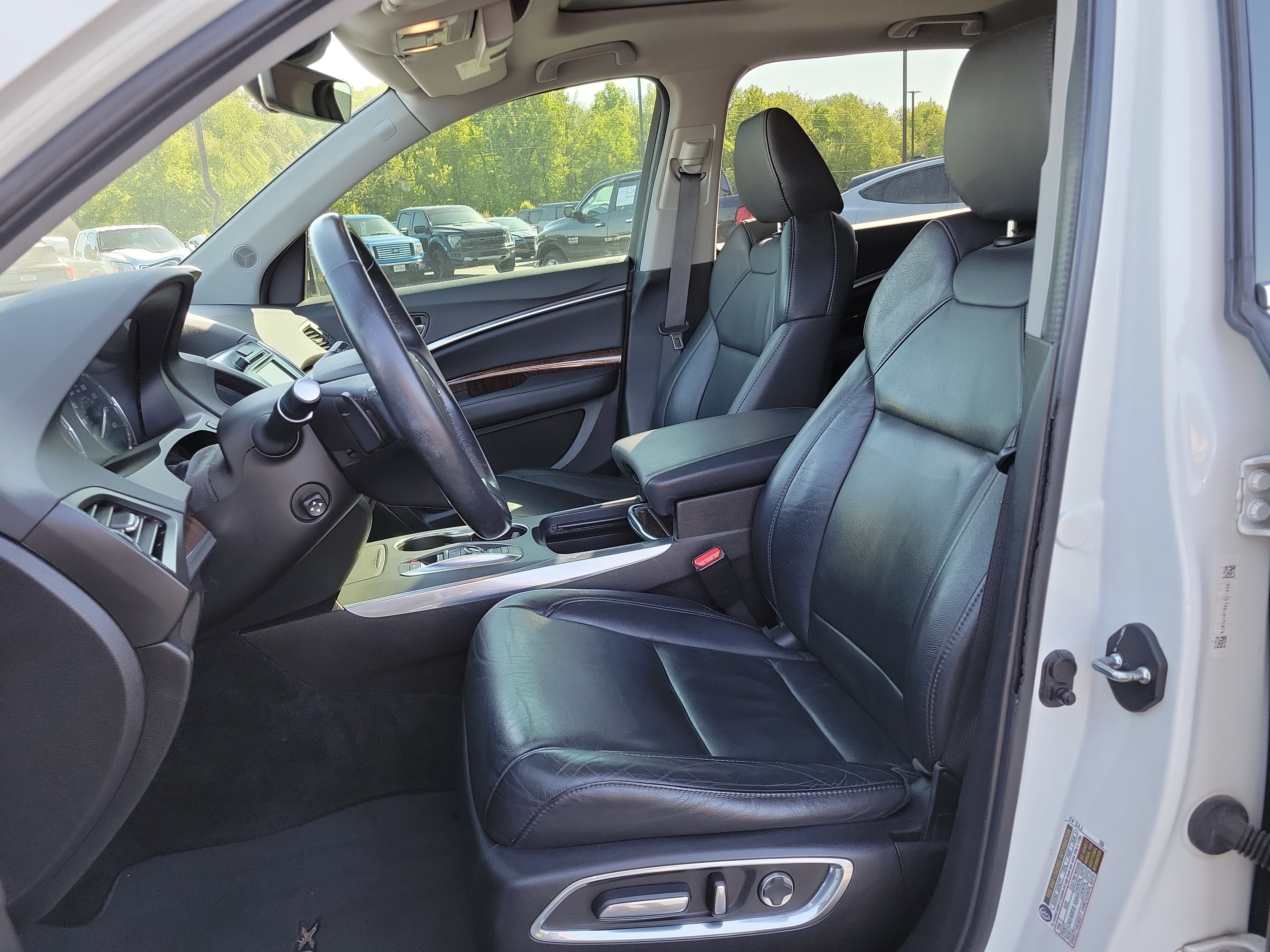 Used 2019 Acura MDX SH-AWD image 24