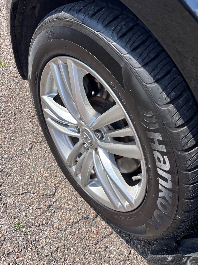 Used 2010 INFINITI G37 x Sedan w/ Premium Pkg AWD/4WD image 8