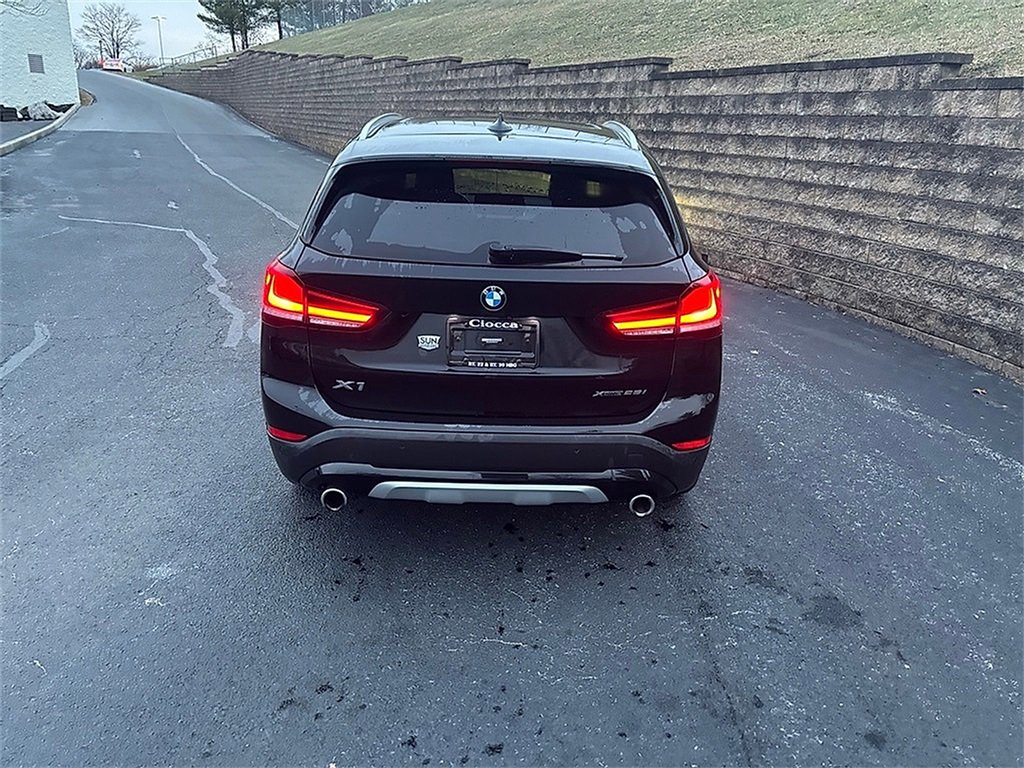 Used 2021 BMW X1 xDrive28i w/ Convenience Package image 6