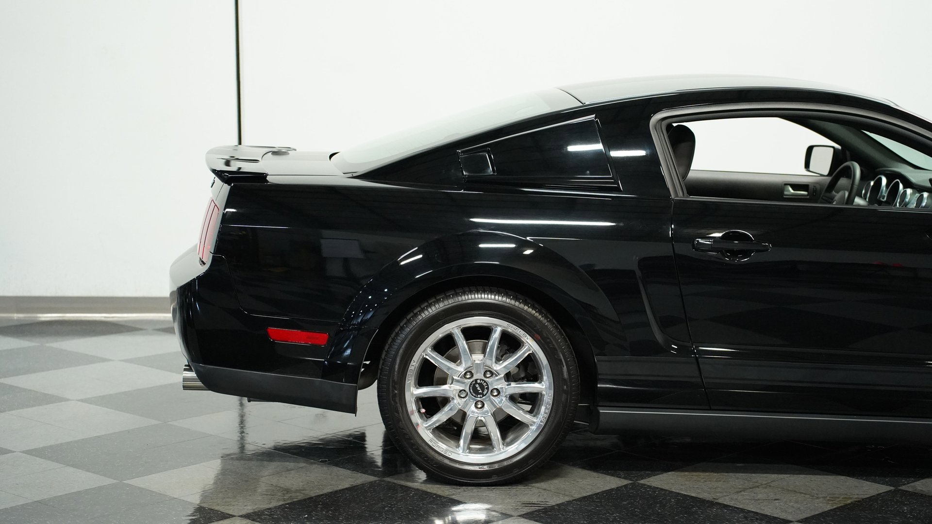 Used 2008 Ford Mustang Shelby GT500 image 26