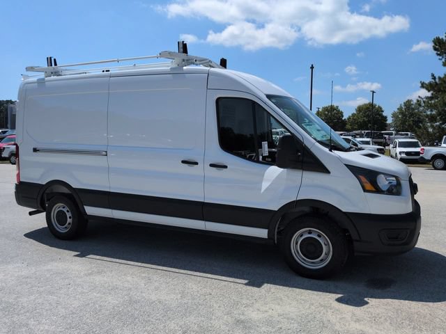 New 2026 Ford Transit 250 148 Medium Roof w/ Load Area Protection Package RWD image 2