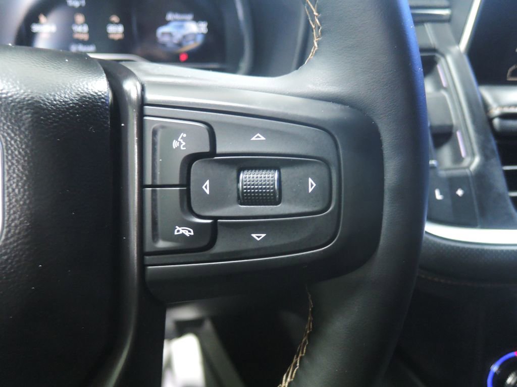 Used 2024 GMC Yukon AT4 w/ AT4 Premium Plus Package image 16