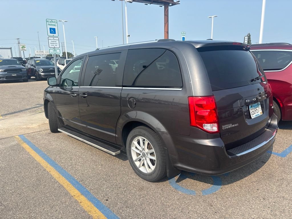 Used 2018 Dodge Grand Caravan SXT FWD image 6